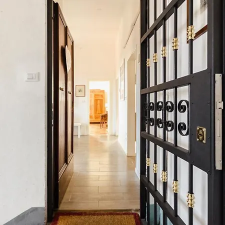 Canguroproperties - Zannoni Lägenhet Bologna
